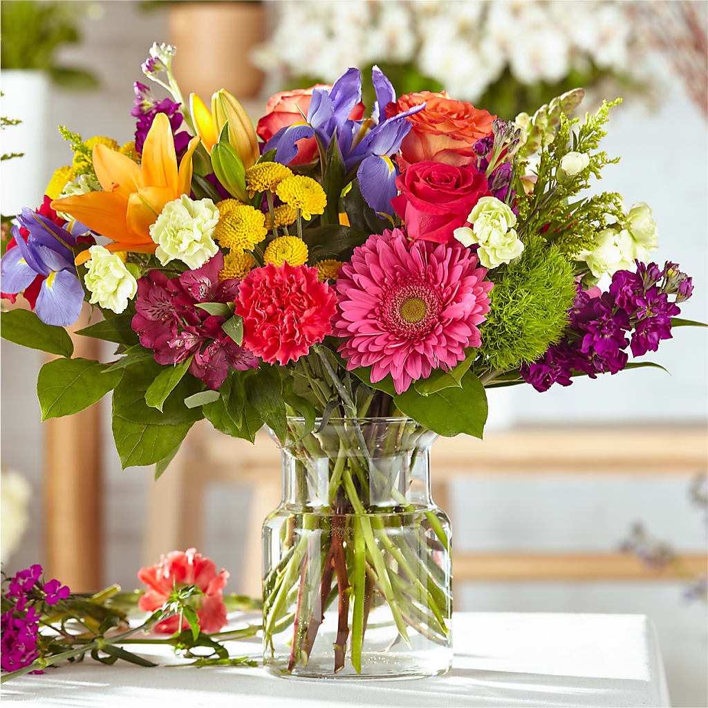 Bold & Bright – A Florist Original – VICKIE'S FLOWERS, Cypress CA