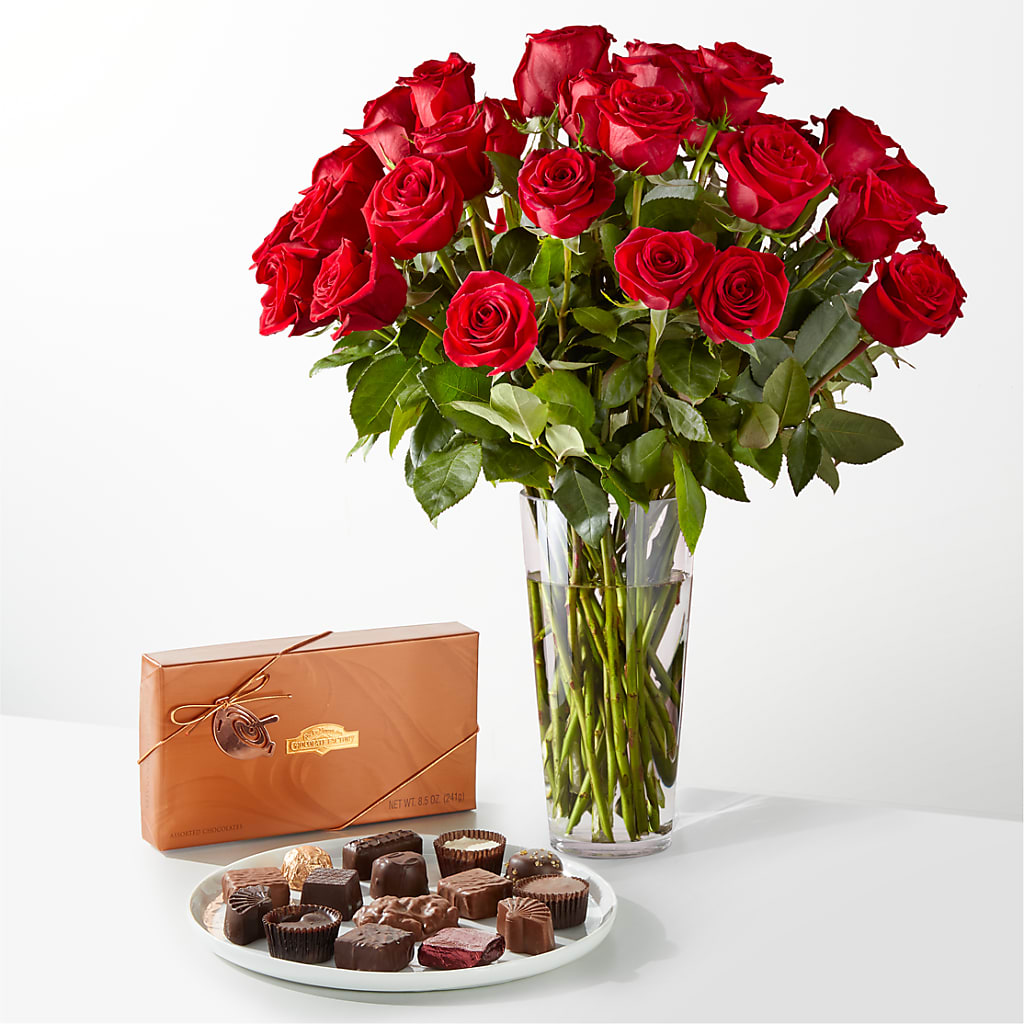 Romantic Long Stem Red Rose Bouquet Bundles – VICKIE'S FLOWERS, Cypress CA