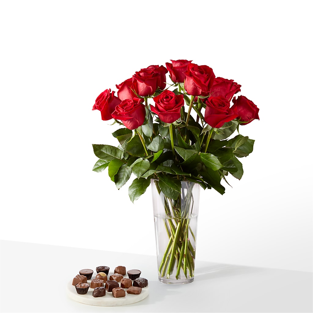 Romantic Long Stem Red Rose Bouquet Bundles – VICKIE'S FLOWERS, Cypress CA