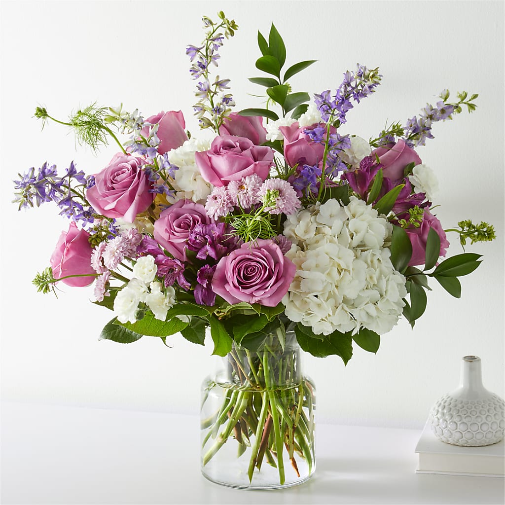 Violet Caress Bouquet – VICKIE'S FLOWERS, Cypress CA