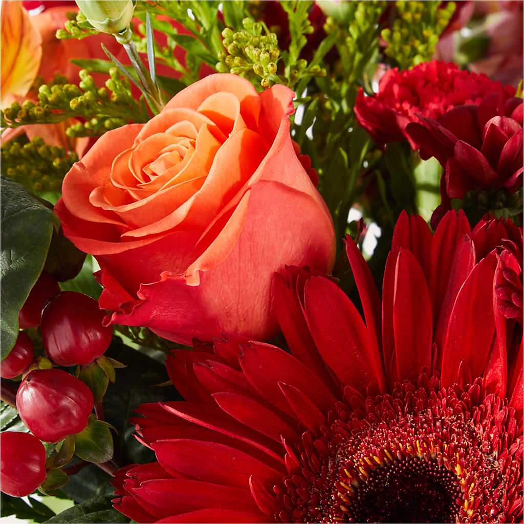 Sweater Season - A Florist Original – VICKIE'S FLOWERS, Cypress CA