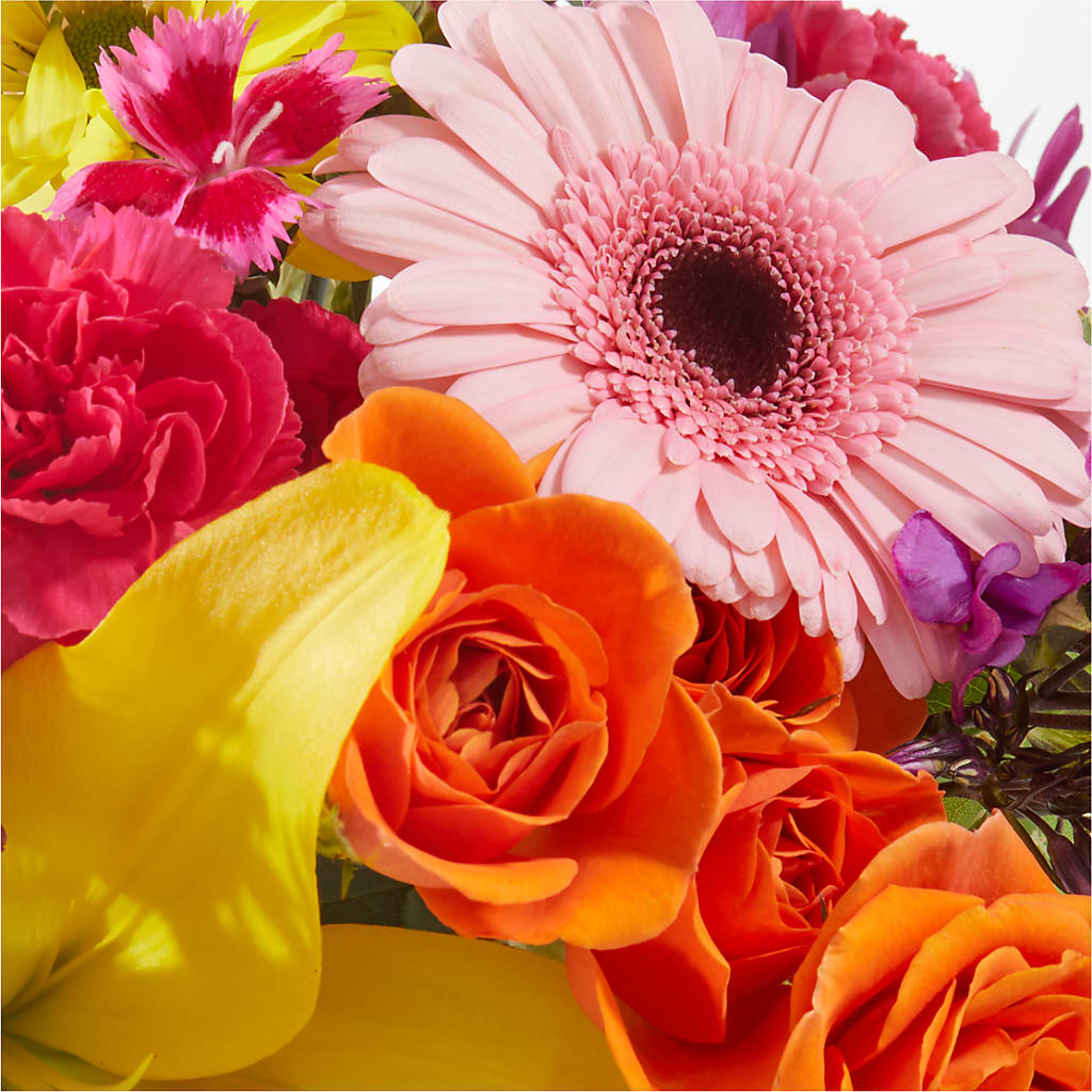 You're Invited - A Florist Original – VICKIE'S FLOWERS, Cypress CA