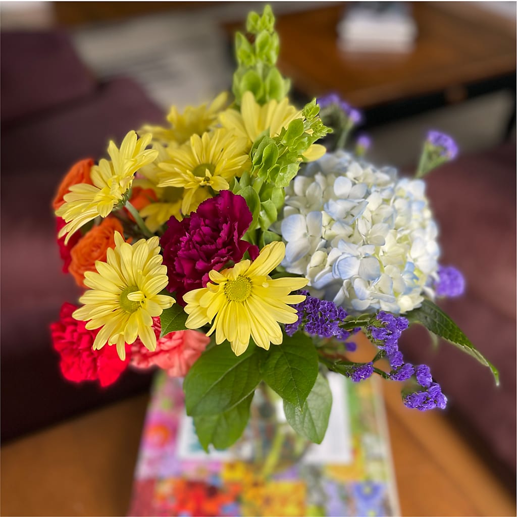Summer Spectra - A Florist Original – VICKIE'S FLOWERS, Cypress CA