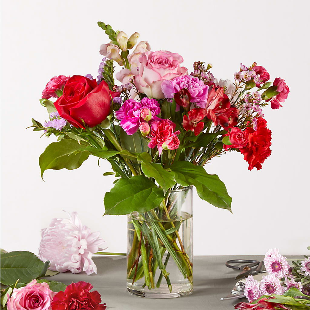 Regal Jewel – A Florist Original – VICKIE'S FLOWERS, Cypress CA