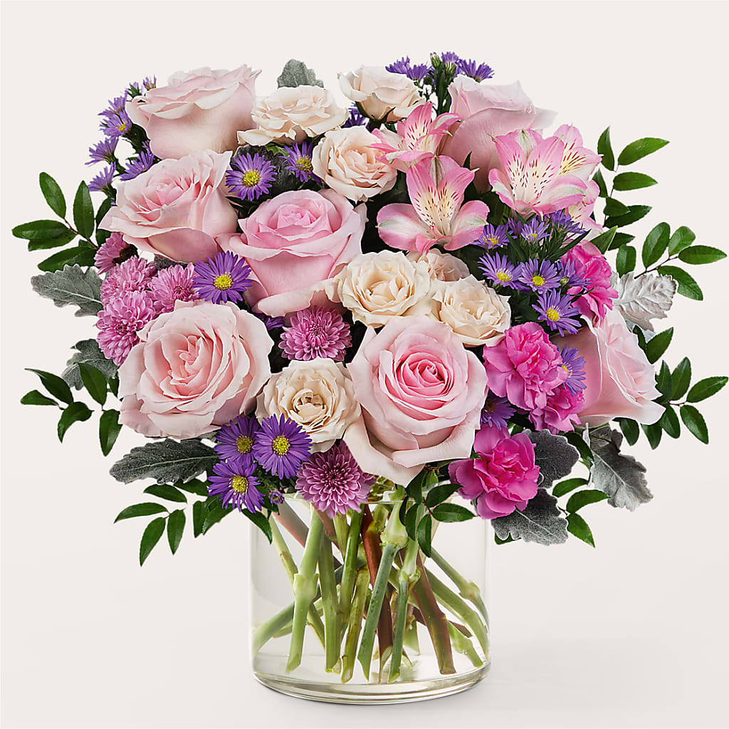 Light as a Feather Bouquet – VICKIE'S FLOWERS, Cypress CA
