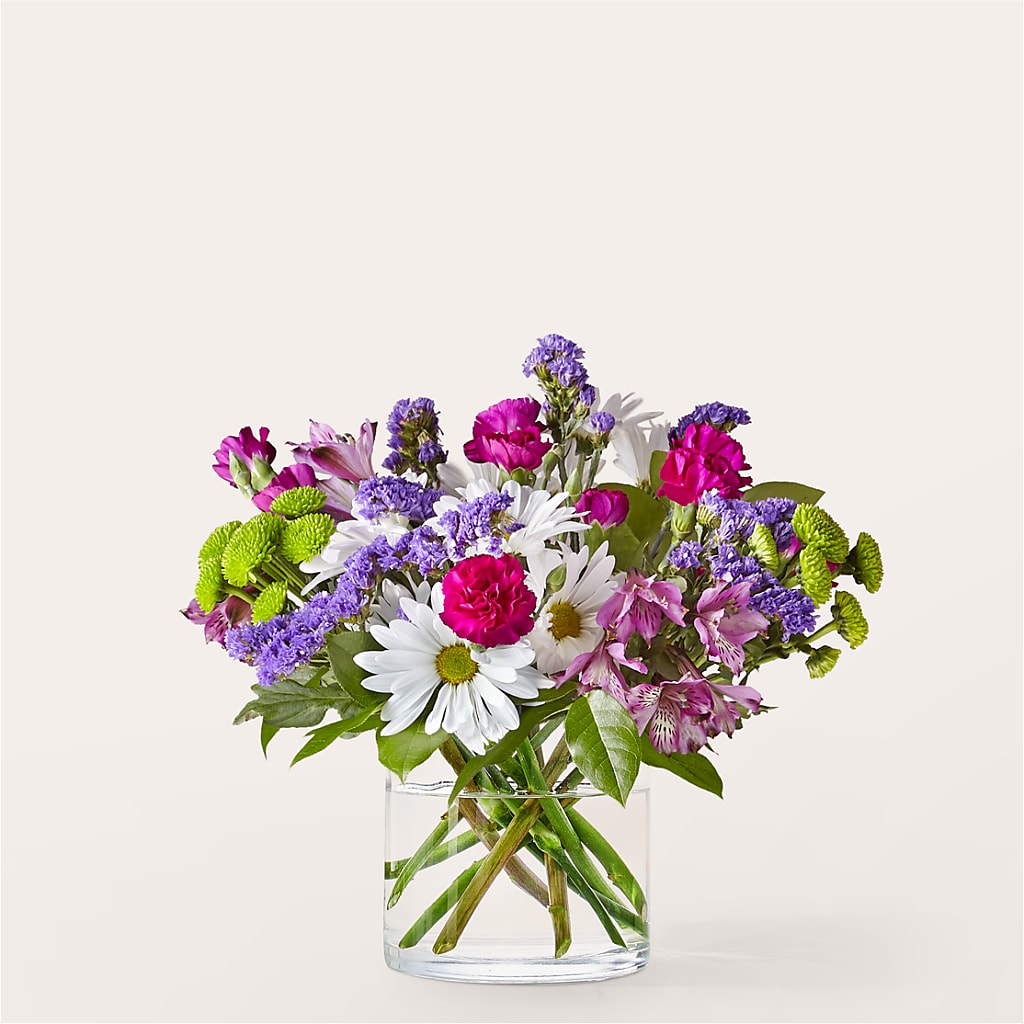 Wild Berry Bouquet – VICKIE'S FLOWERS, Cypress CA