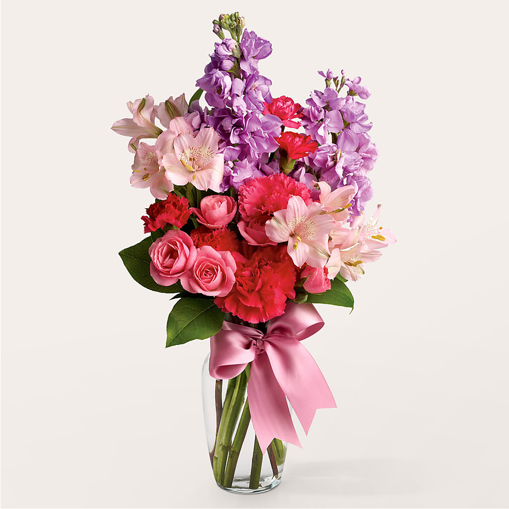 Main Character Bouquet – VICKIE'S FLOWERS, Cypress CA