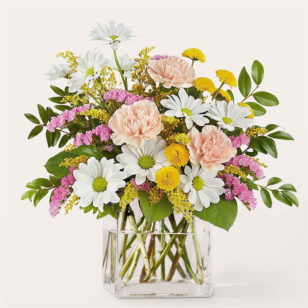 Country Cottage Bouquet – VICKIE'S FLOWERS, Cypress CA