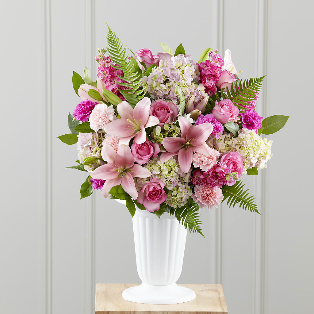 Never-Ending Love Arrangement – VICKIE'S FLOWERS, Cypress CA