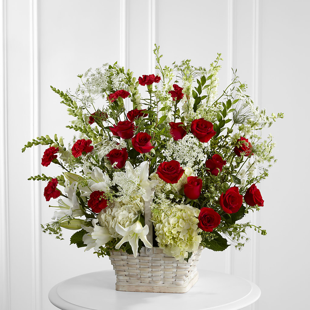 In Loving Memory Arrangement – VICKIE'S FLOWERS, Cypress CA