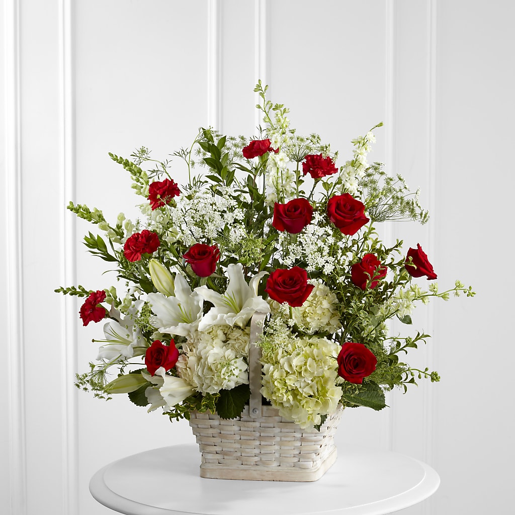 In Loving Memory Arrangement – VICKIE'S FLOWERS, Cypress CA