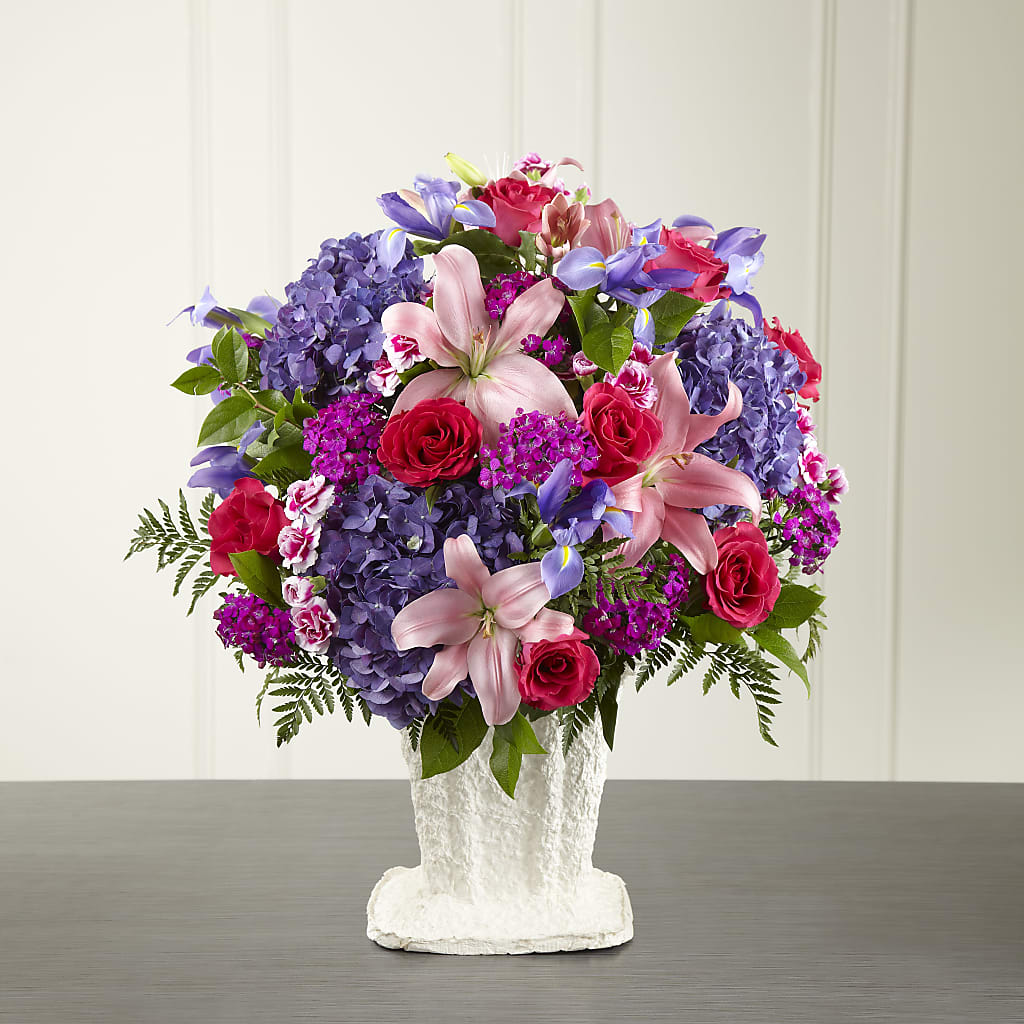 We Fondly Remember Arrangement – VICKIE'S FLOWERS, Cypress CA