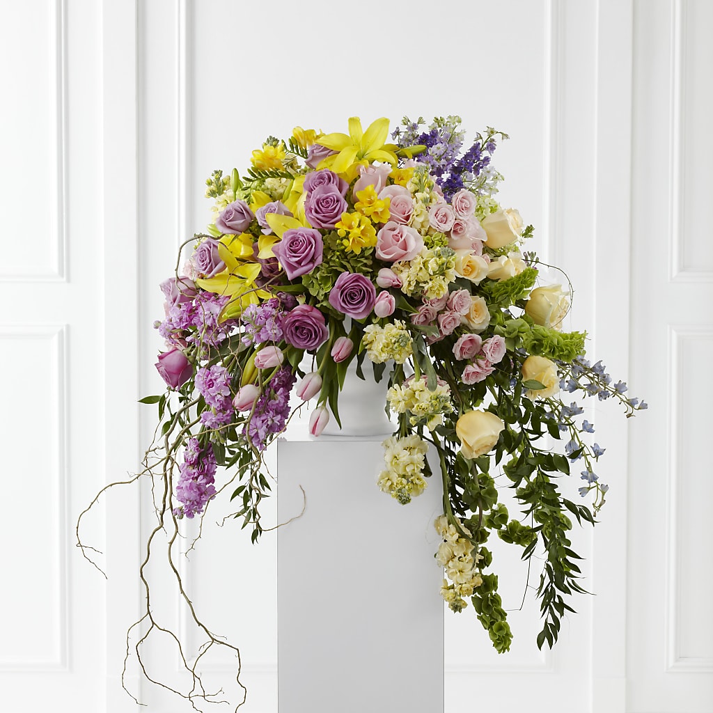 Display of Affection Arrangement – VICKIE'S FLOWERS, Cypress CA