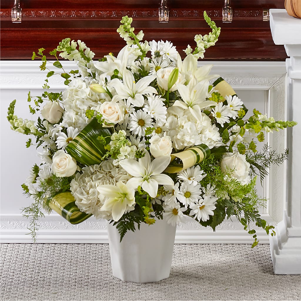 Thoughts of Tranquility Floor Basket – VICKIE'S FLOWERS, Cypress CA