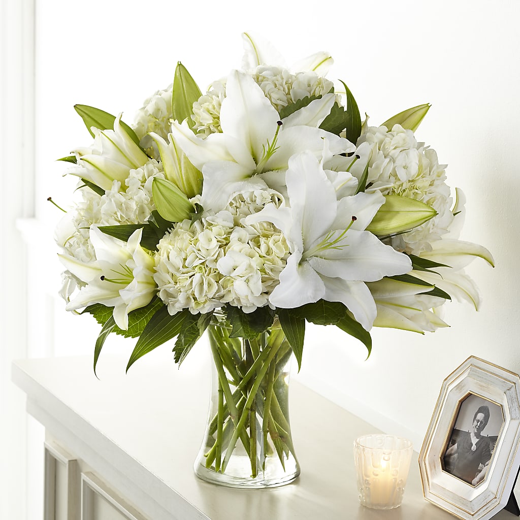 Compassionate Lily Bouquet – VICKIE'S FLOWERS, Cypress CA