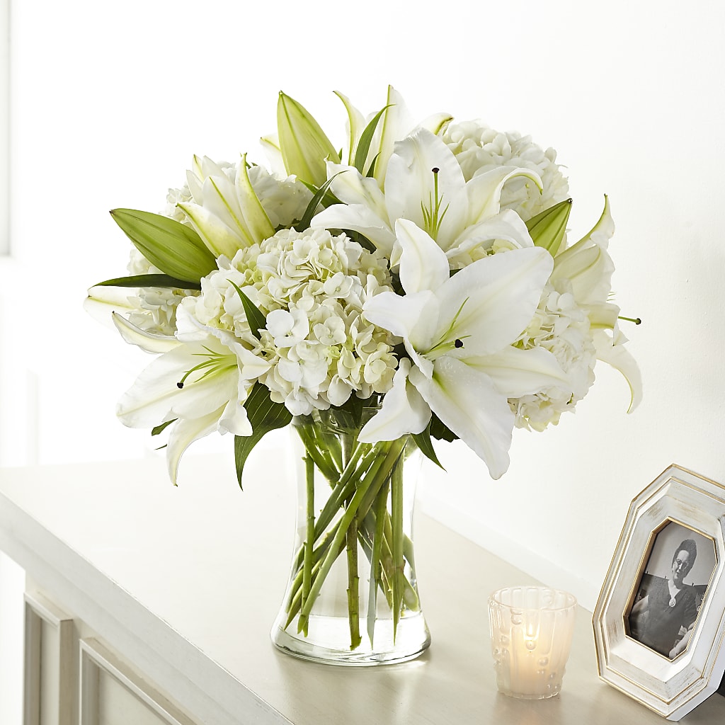 Compassionate Lily Bouquet – VICKIE'S FLOWERS, Cypress CA