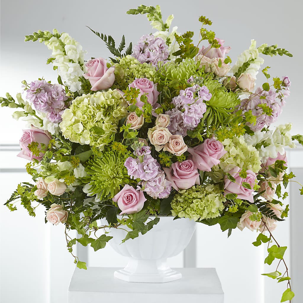 Radiant Embrace Arrangement – VICKIE'S FLOWERS, Cypress CA