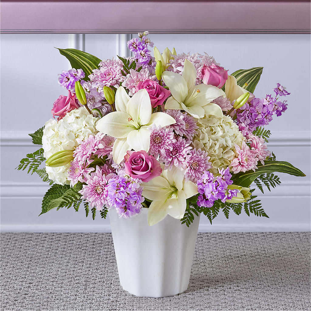 Heaven Sent Floor Basket – VICKIE'S FLOWERS, Cypress CA