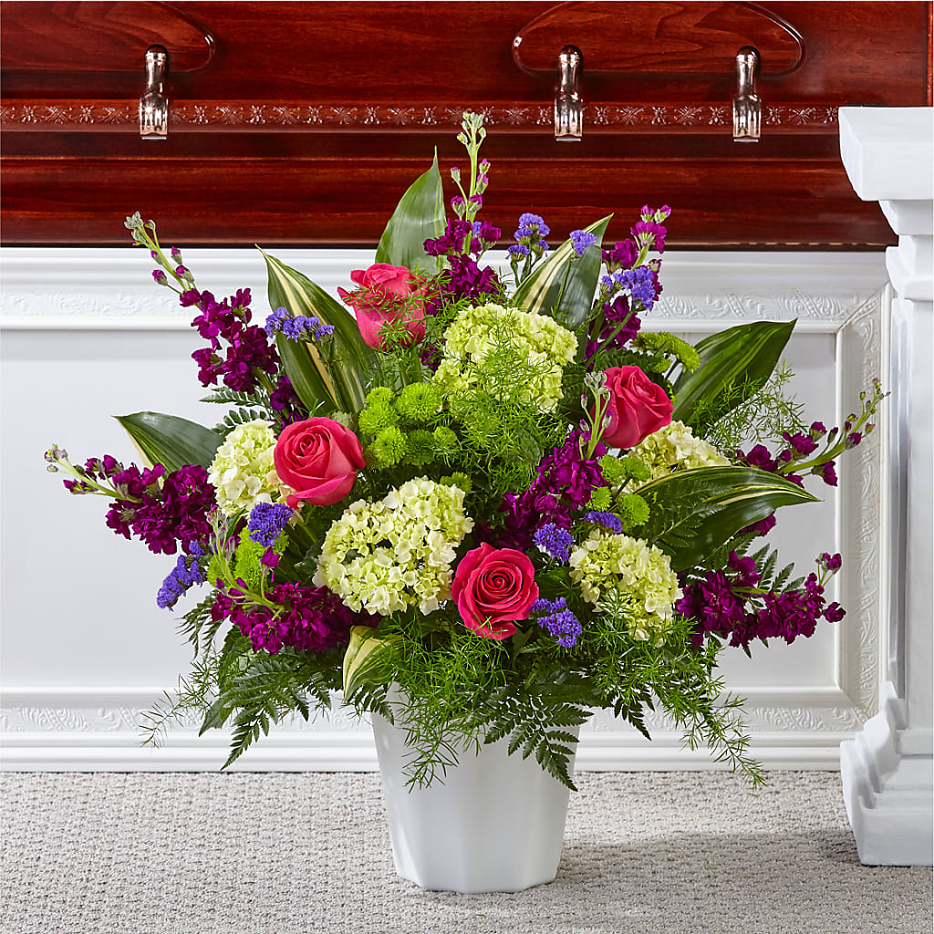 Beautiful Horizons Floor Basket – VICKIE'S FLOWERS, Cypress CA