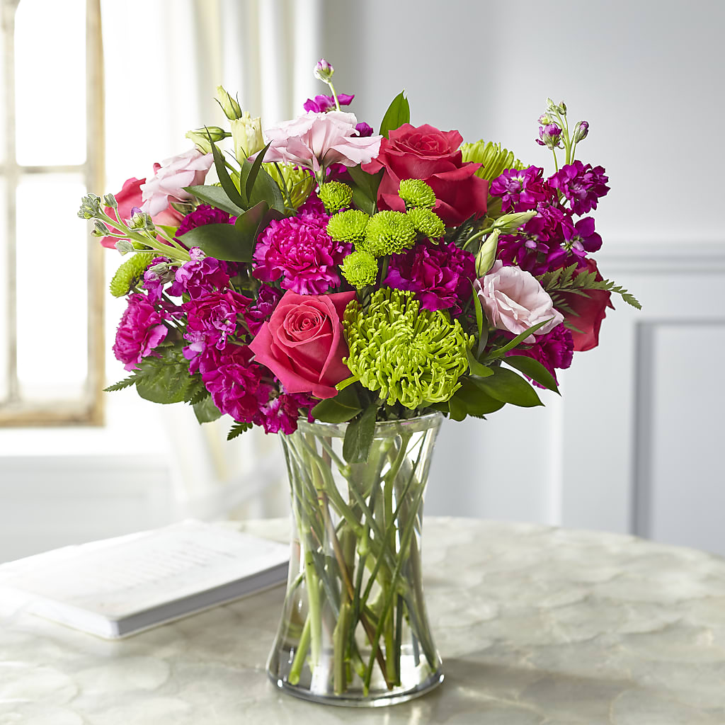 Everlasting Embrace Bouquet – VICKIE'S FLOWERS, Cypress CA