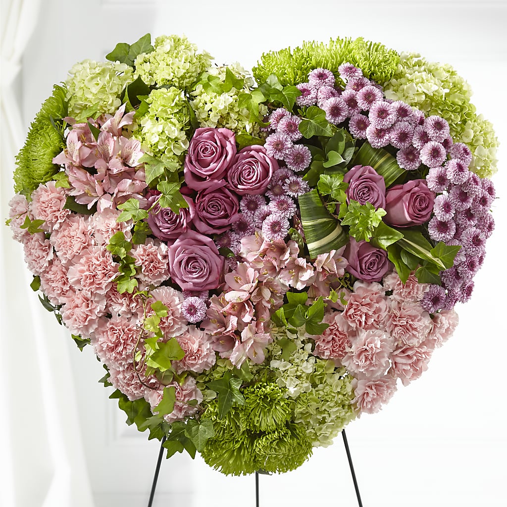 Heartwarming Standing Heart – VICKIE'S FLOWERS, Cypress CA