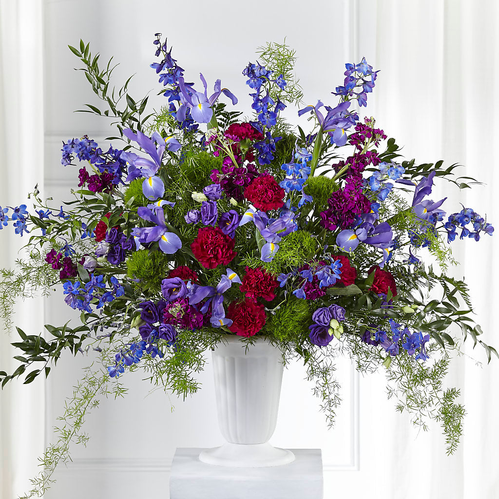 Memorial of Life Arrangement – VICKIE'S FLOWERS, Cypress CA