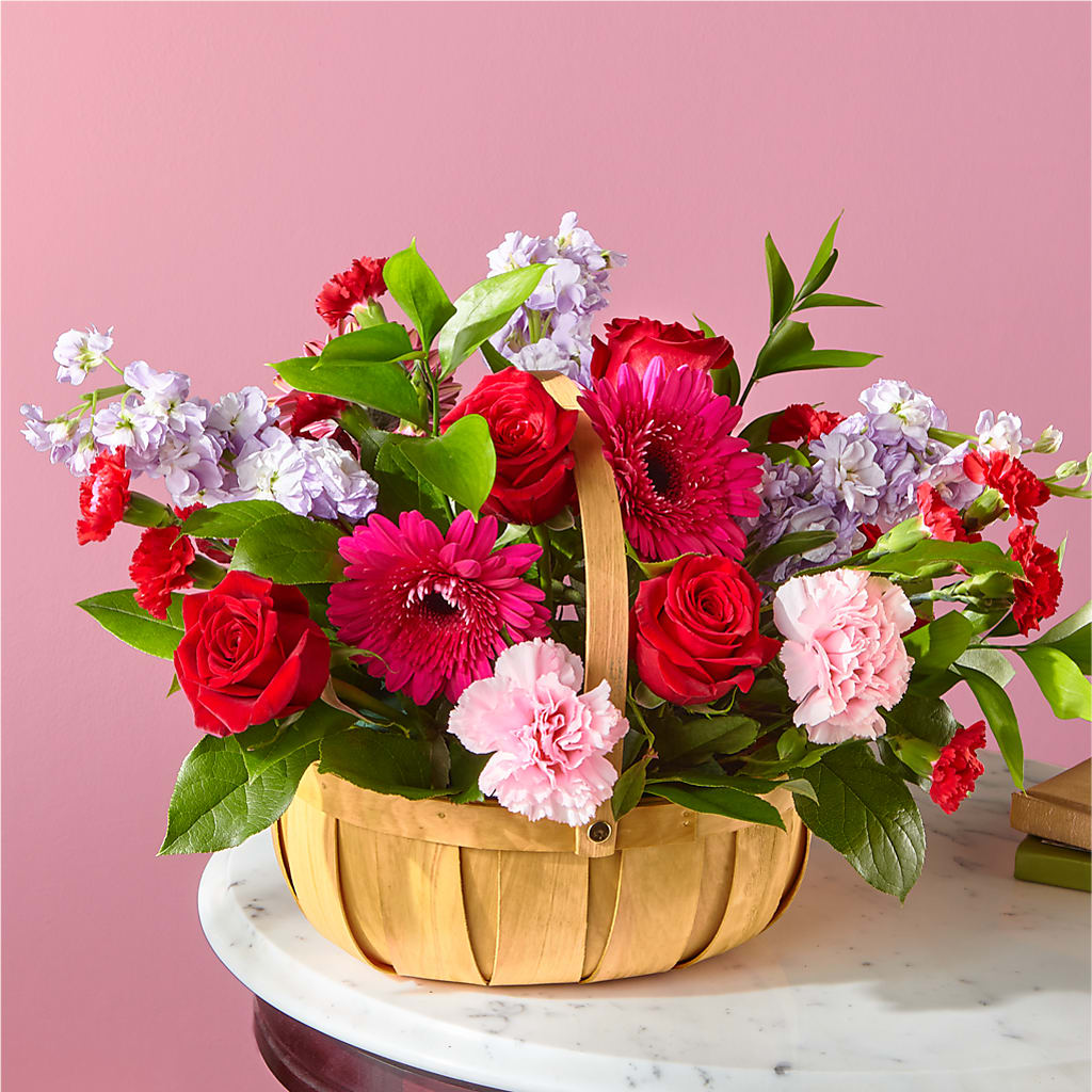 Pink Picnic Basket – VICKIE'S FLOWERS, Cypress CA