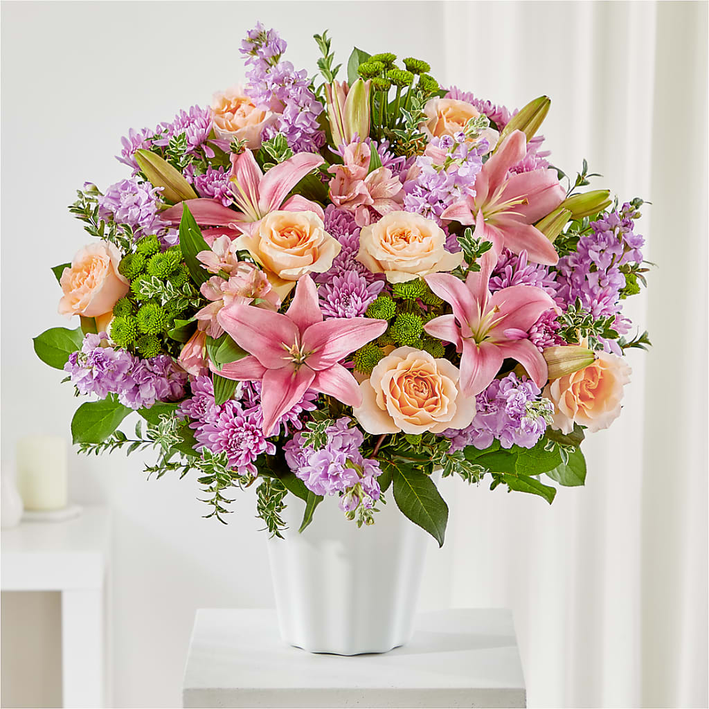 Supportive Embrace Tabletop Basket – VICKIE'S FLOWERS, Cypress CA
