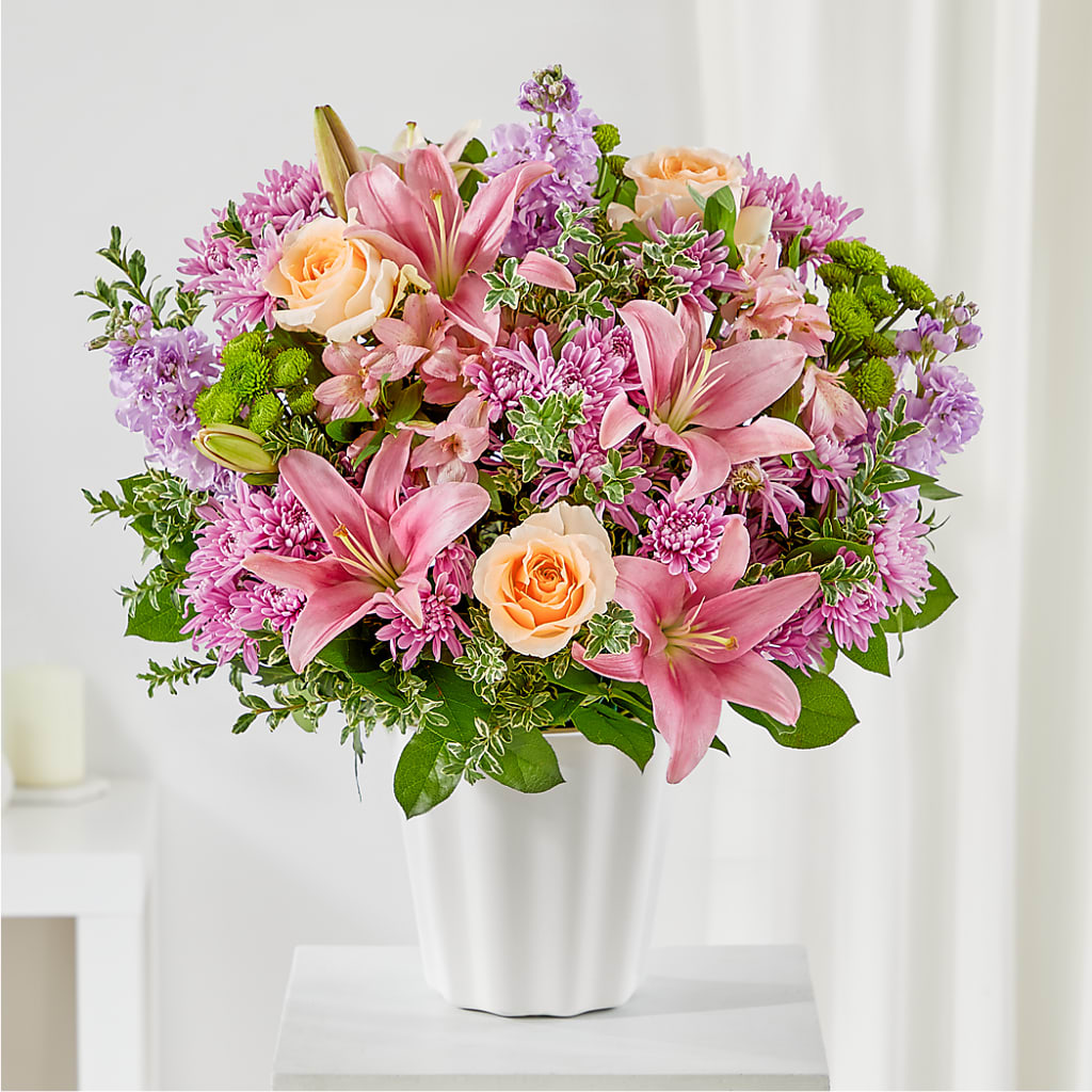 Supportive Embrace Tabletop Basket – VICKIE'S FLOWERS, Cypress CA