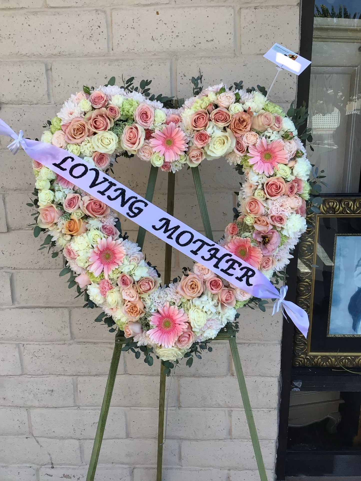 Peach Comfort Heart – VICKIE'S FLOWERS, Cypress CA
