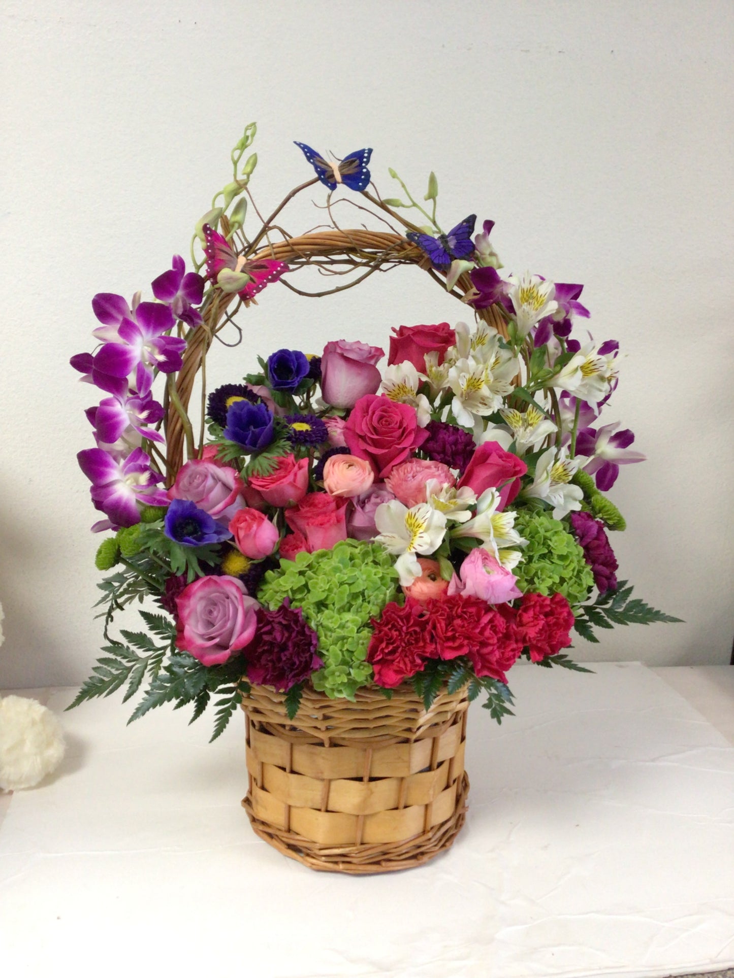 Dancing Butterflies – VICKIE'S FLOWERS, Cypress CA