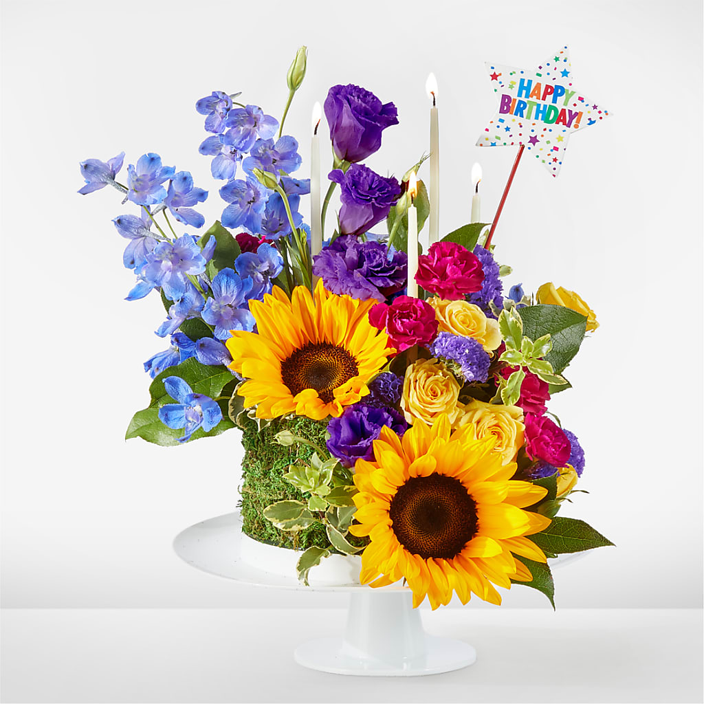 Star of the Day Floral Cake – VICKIE'S FLOWERS, Cypress CA