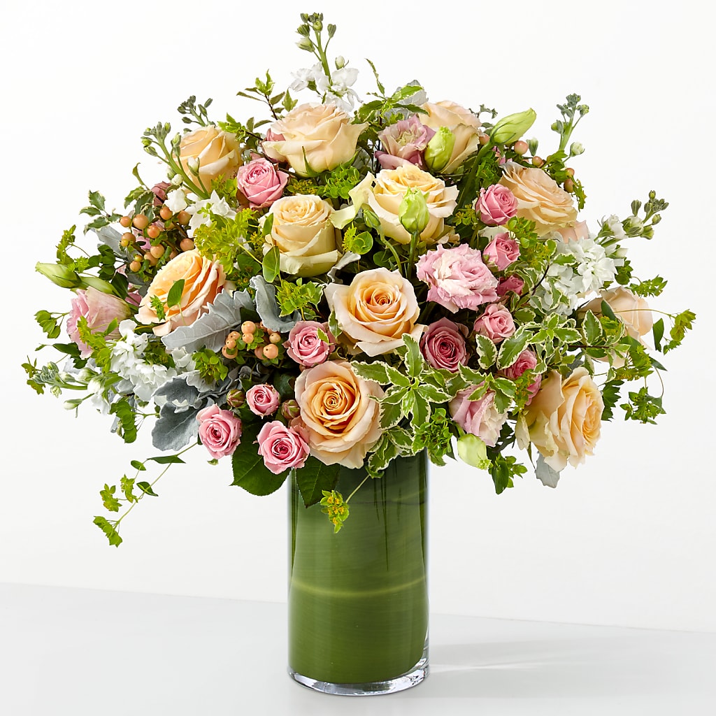 The Glamour Shot – VICKIE'S FLOWERS, Cypress CA