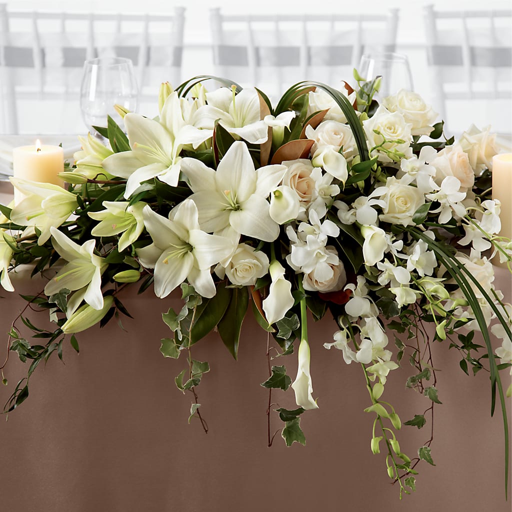 White Linen Arrangement – VICKIE'S FLOWERS, Cypress CA