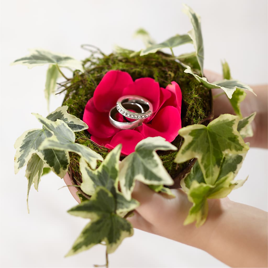 Lila Rose Ring Nest – VICKIE'S FLOWERS, Cypress CA