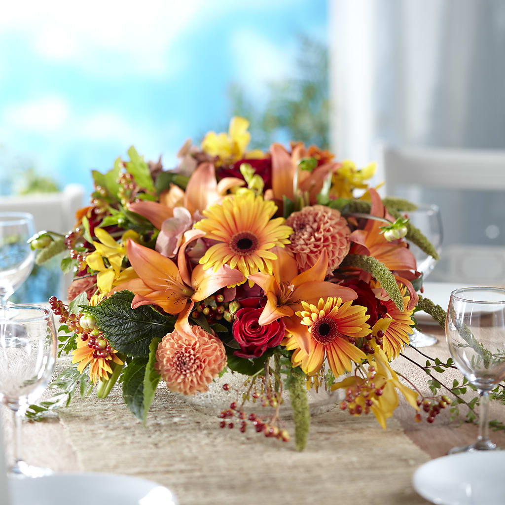One and Only Centerpiece – VICKIE'S FLOWERS, Cypress CA