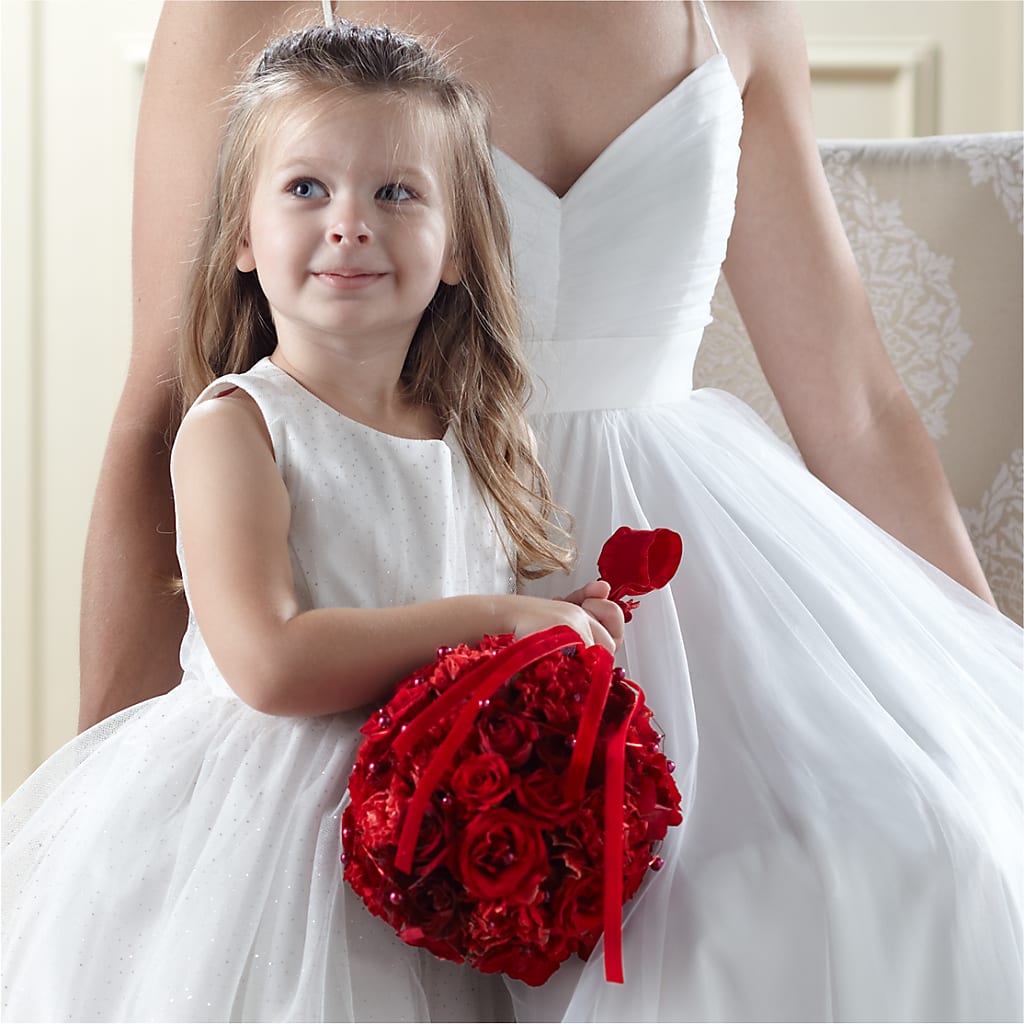 Pure at Heart Flower Girl Arrangement – VICKIE'S FLOWERS, Cypress CA