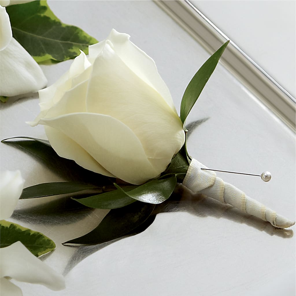 White Rose Boutonniere – VICKIE'S FLOWERS, Cypress CA