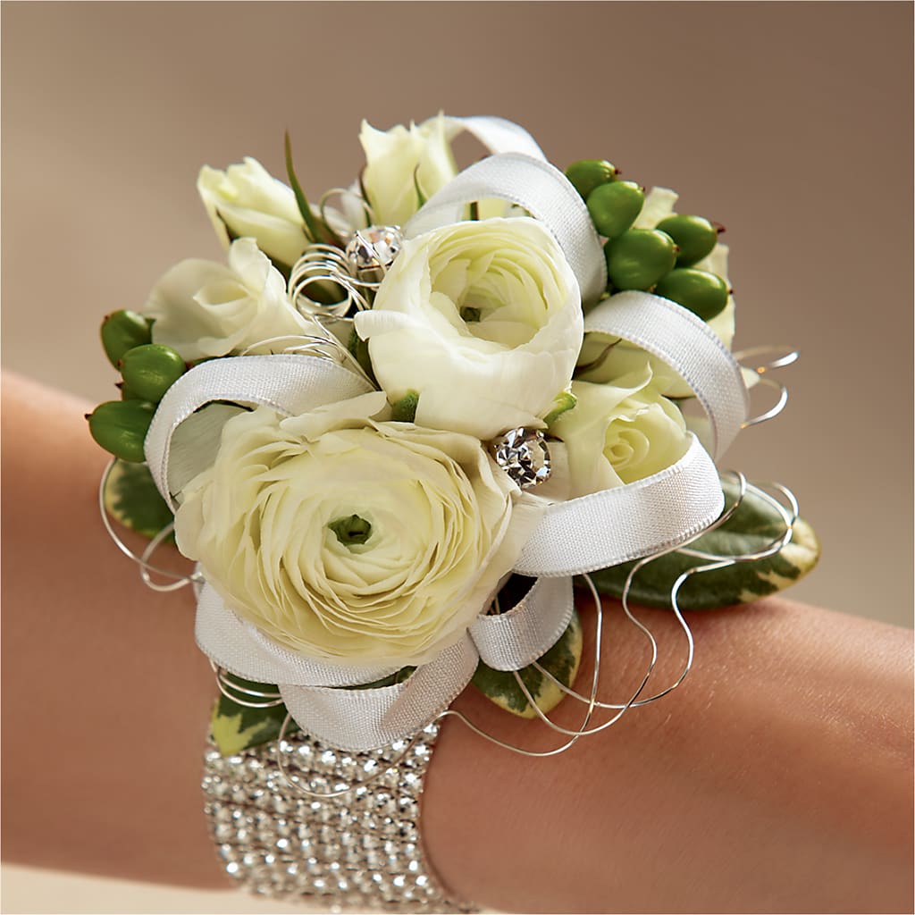 White Wedding Corsage – VICKIE'S FLOWERS, Cypress CA