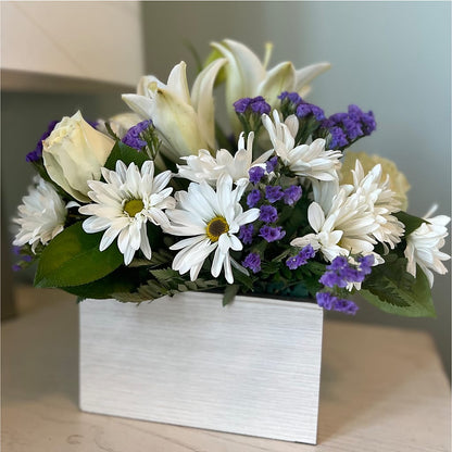 Beyond Blue Box Bouquet – VICKIE'S FLOWERS, Cypress CA