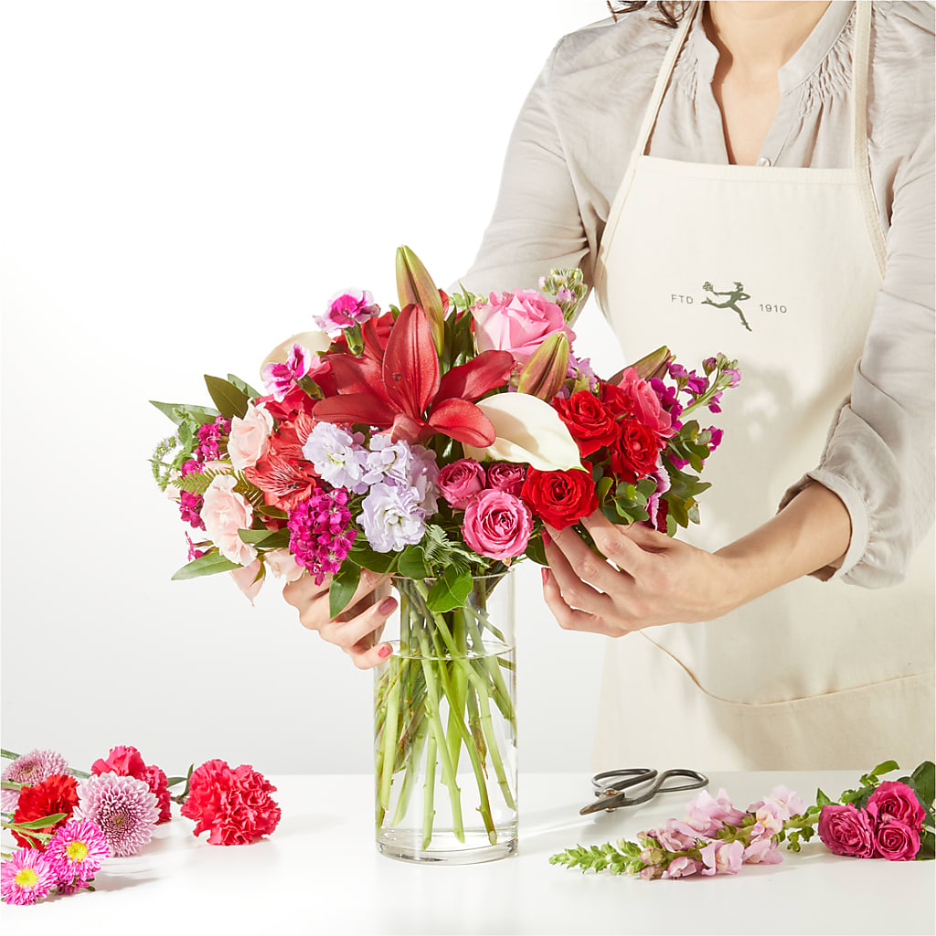 Swooning Over You - A Luxury Florist Original – VICKIE'S FLOWERS, Cypress CA