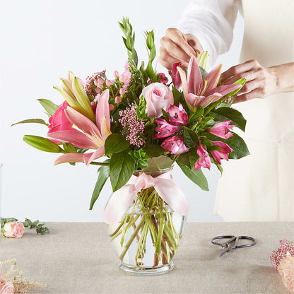 Pink Ribbon - A Florist Original – VICKIE'S FLOWERS, Cypress CA