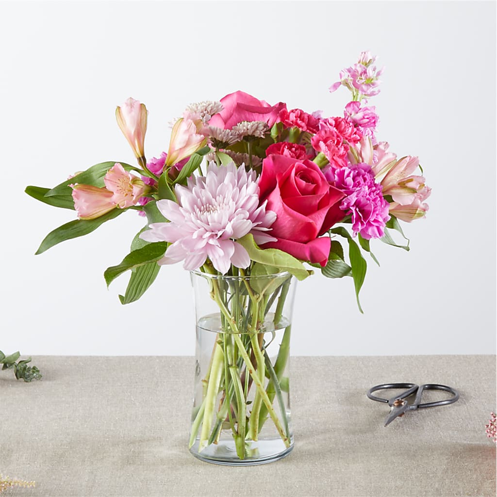 Pink Ribbon - A Florist Original – VICKIE'S FLOWERS, Cypress CA