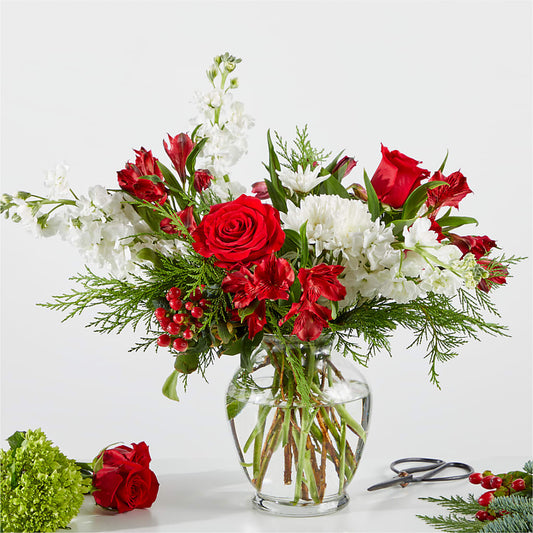 Merry Moment Bouquet – A Florist Original – VICKIE'S FLOWERS, Cypress CA