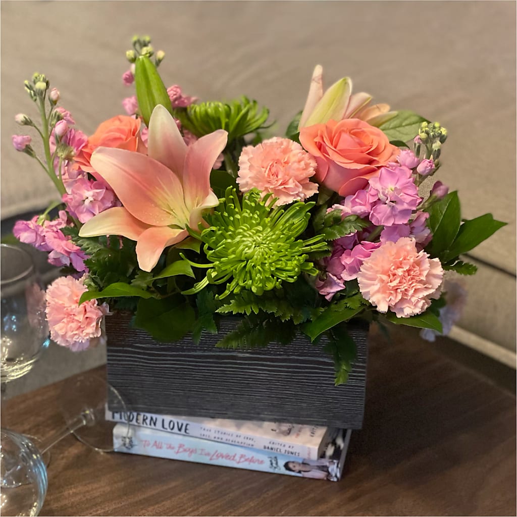 Beautiful Spirit Basket – VICKIE'S FLOWERS, Cypress CA