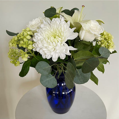 Snowy Dreams Bouquet – VICKIE'S FLOWERS, Cypress CA