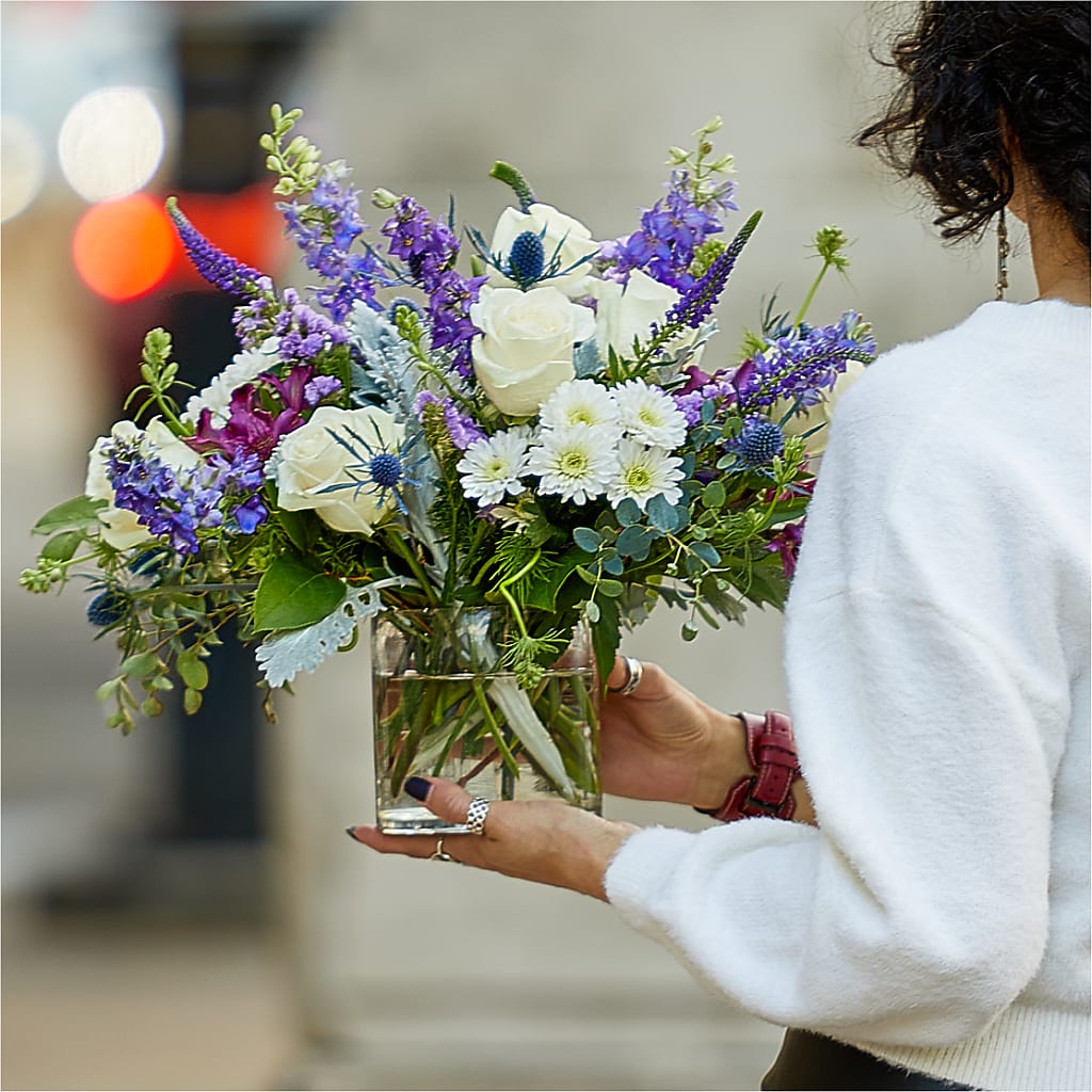 Shooting Star Bouquet – VICKIE'S FLOWERS, Cypress CA