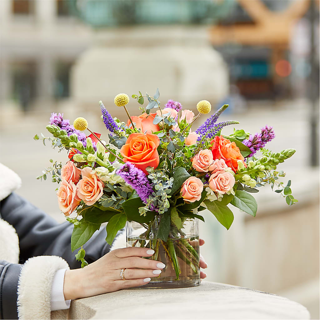 The Standout Bouquet – VICKIE'S FLOWERS, Cypress CA
