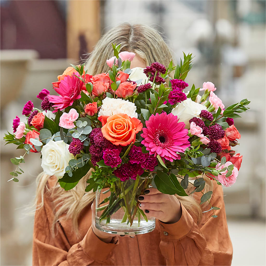 Smell the Roses Bouquet – VICKIE'S FLOWERS, Cypress CA