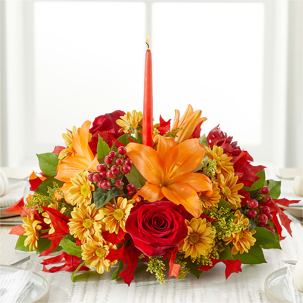 Autumn's Embrace Centerpiece – VICKIE'S FLOWERS, Cypress CA